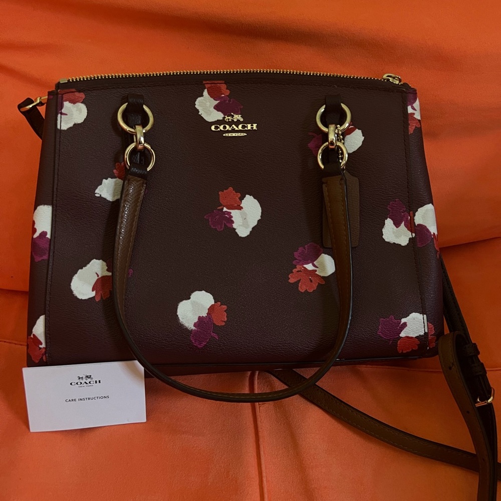 NWOT Coach Christi Floral Carryall Bag-with crossbody strap